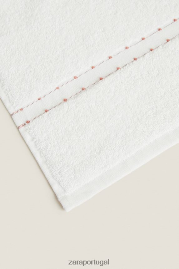 toalha de algodão com borda bordada unissex Zara ostra branca Z2080L1705 acessórios