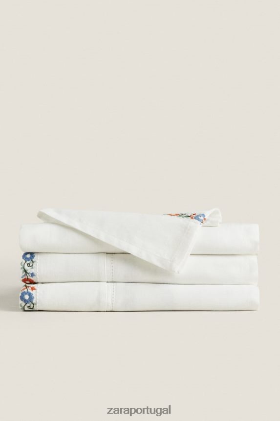 toalha de mesa bordada em algodão unissex Zara branco Z2080L1662 acessórios