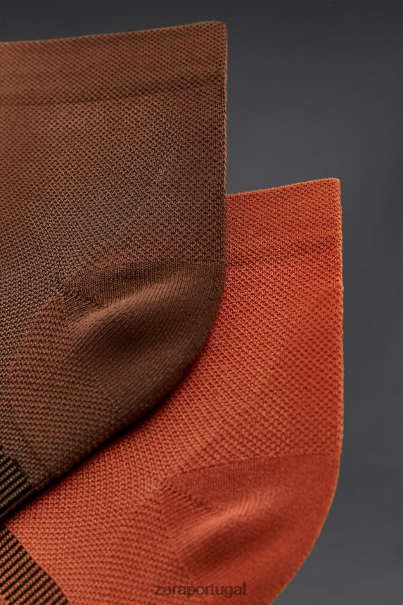 meias de treino homens Zara cáqui Z2080L1412 acessórios