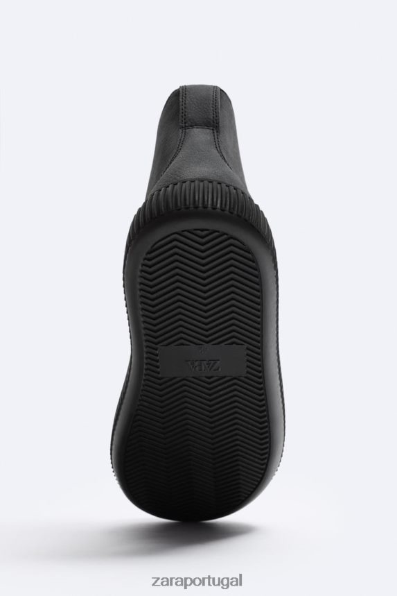 tênis cano alto com sola listrada homens Zara preto Z2080L1257 calçados