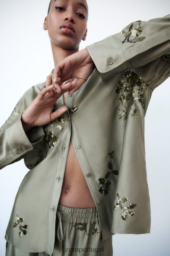 camisa com efeito cetim e lantejoulas mulheres Zara verde sálvia Z2080L317 roupas
