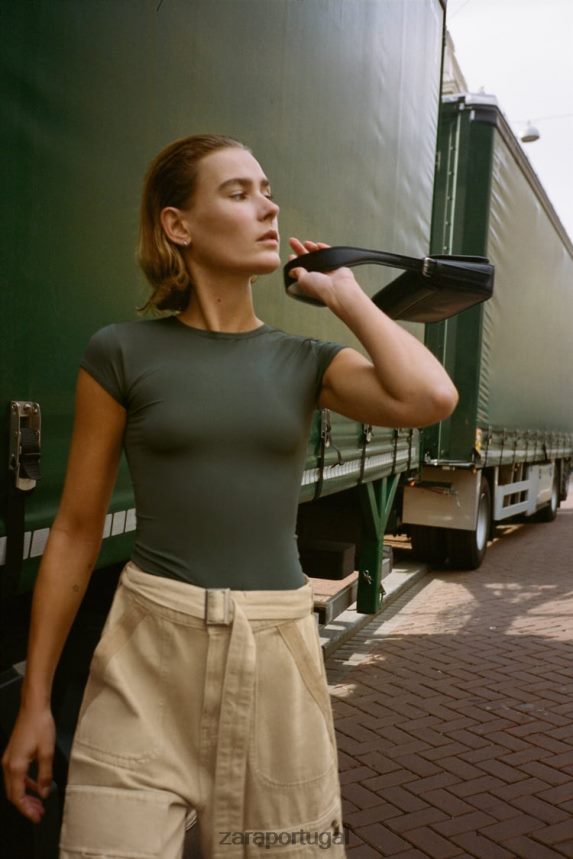camiseta poliamida mulheres Zara cáqui Z2080L475 roupas