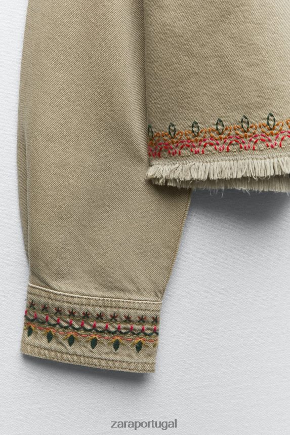 camiseta bordada mulheres Zara cáqui Z2080L90 roupas